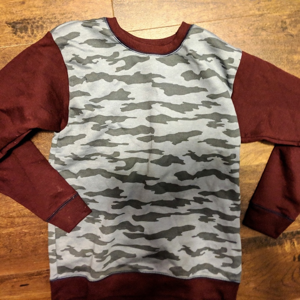 Hanes soft camo boys sweatshirt